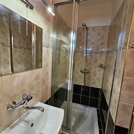 Privat bolig Krystyna *